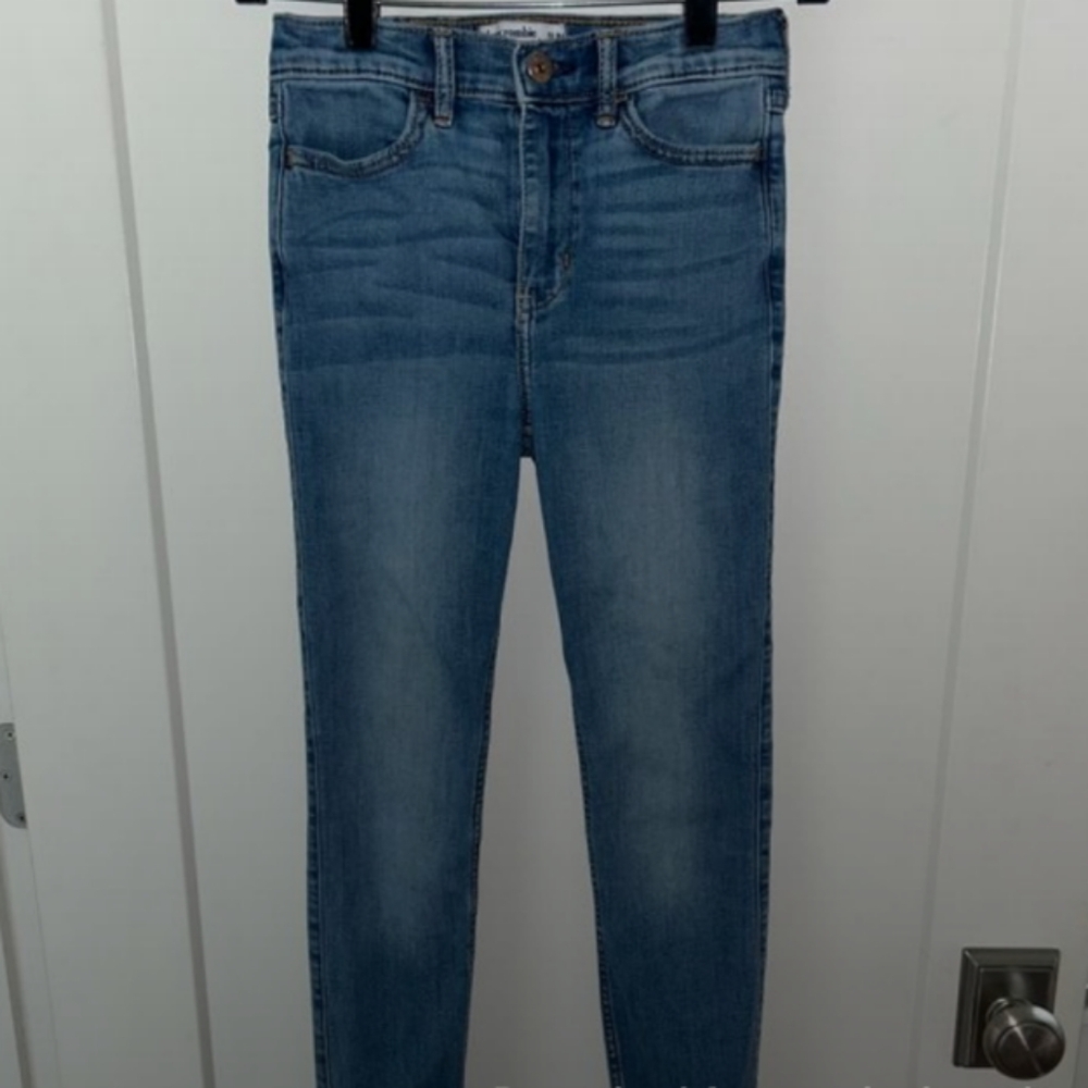 Abercrombie High Rise Jean Legging